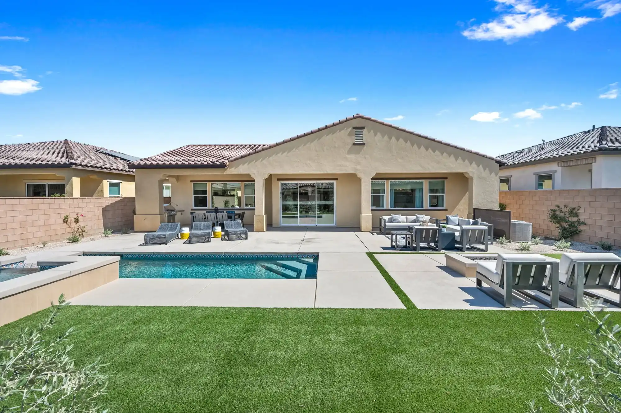 plan-two-the-aidan-backyard-pool-spa-04